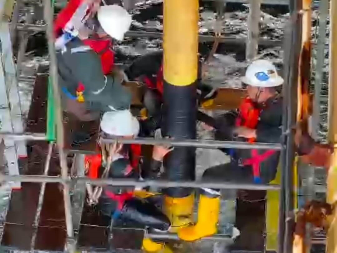 Flexible-Riser-Integrity-Inspection-Repair-Maintenance-TWENTY7-TEAM-3b